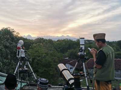 Hilal Bulan Rajab 1444 H Terlihat