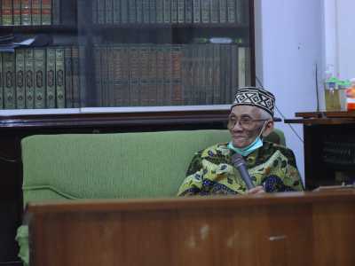 Innalillah, Pengasuh PP. Bahrul ‘Ulum (INDUK) Kiai Abdul Nashir Fattah Wafat