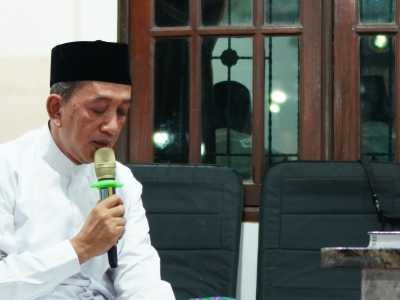 KH Abdul Khaliq Hasan : Kiai Nashir Ulama’ yang Sangat Takut Kepada Allah