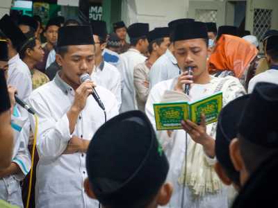 Syair Haflah Maulidiyah (Romo KH M. Djamaluddin Ahmad)