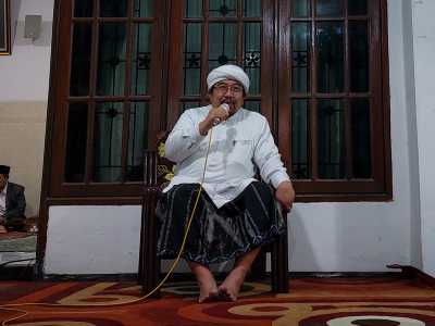 Tiga Manfaat Pembacaan Tahlil Menurut Kiai Sadid