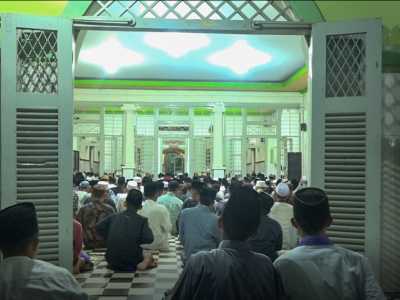 Pesan Kiai Hasib Kepada Alumni